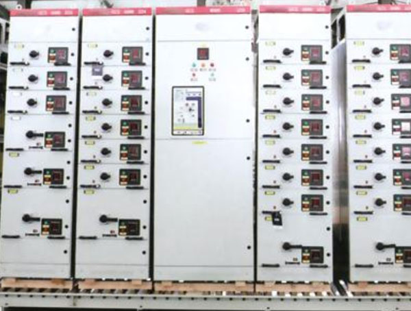 GCS低壓抽出式開關柜